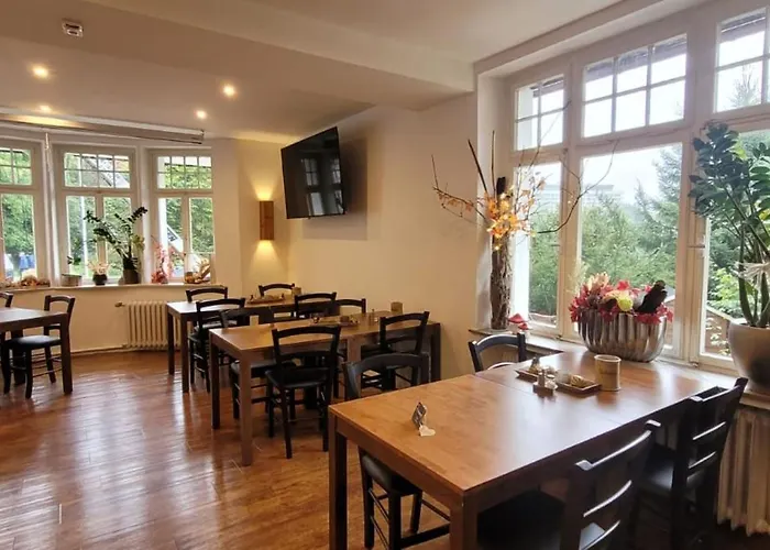 Rosenhof Bed & Breakfast 3*